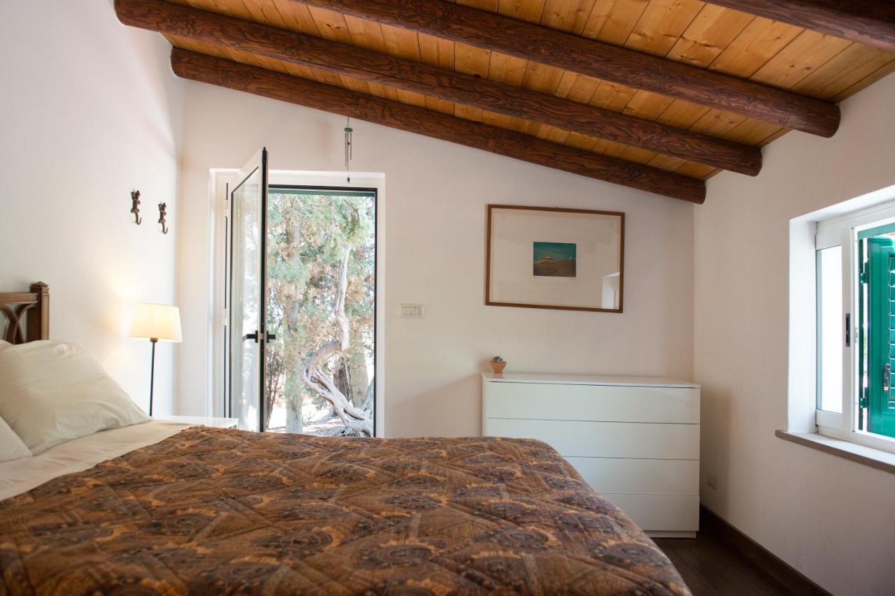 B&B Don Gaspano Pace Del Mela Екстериор снимка