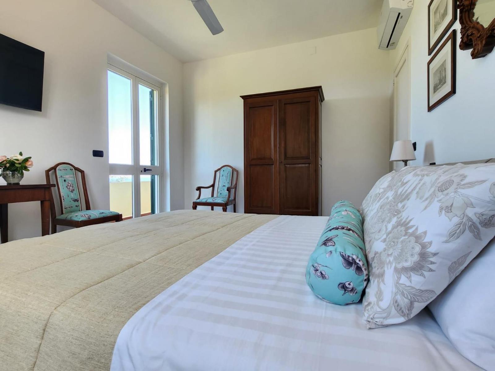 B&B Don Gaspano Pace Del Mela Екстериор снимка